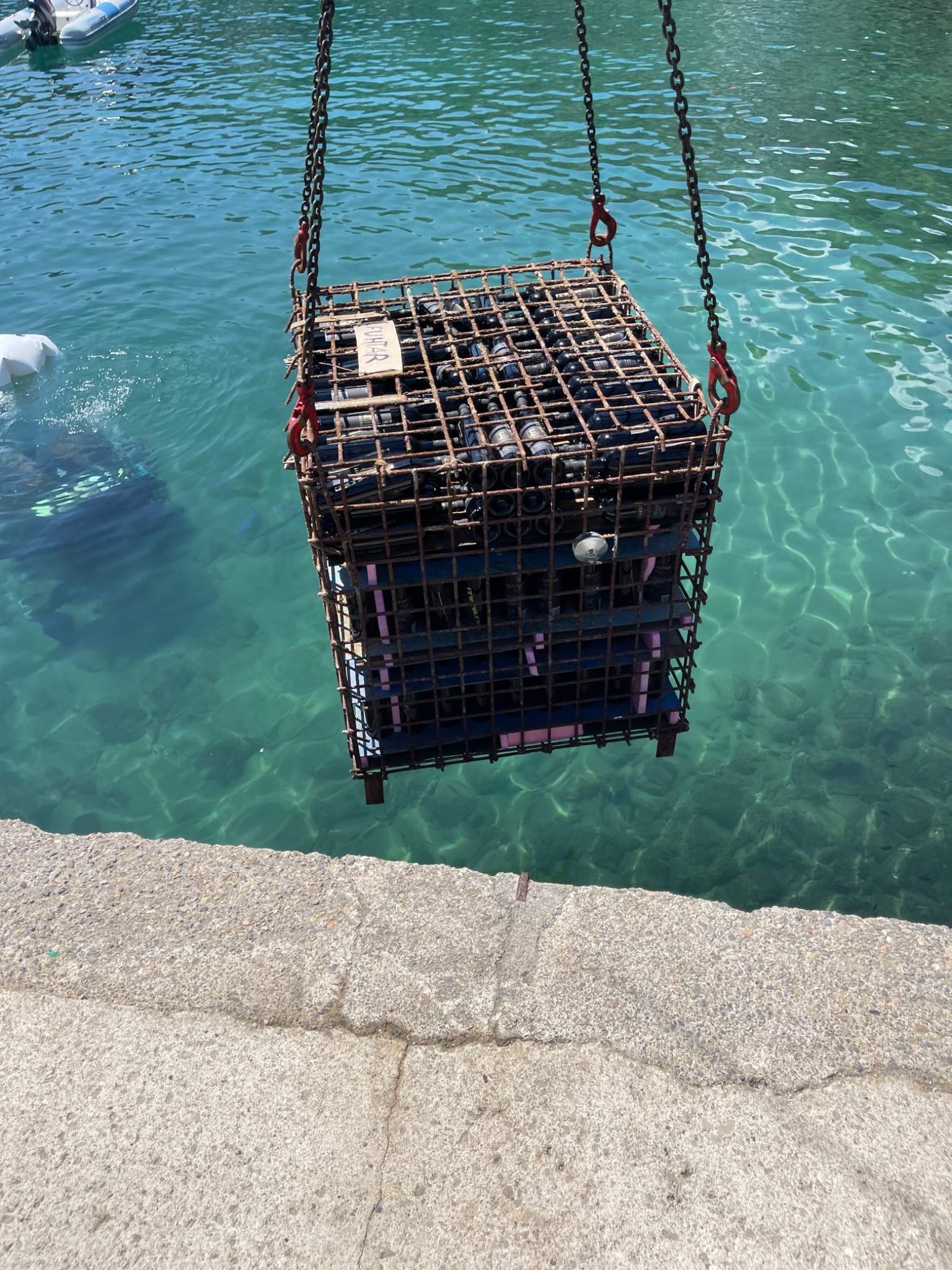 Wein aus dem Meer in der Kvarner Bucht